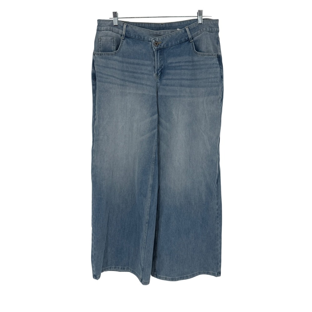 Halara Wide Leg High Rise Light Wash Denim Jeans XL Regular Q02669802